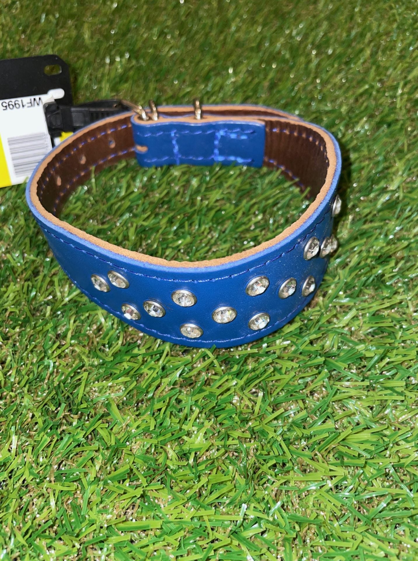 Whippet Collar Sewn - Diamond Studs