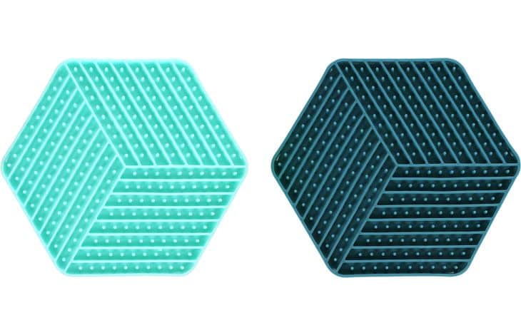 Flamingo Lick Pd Leki Hexagon for Dogs or Cats