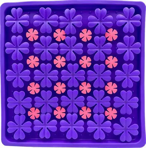 Better Natural Treats Flower Treat Mat