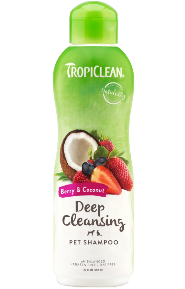 TropiClean Berry & Coconut Deep Cleansing Shampoo for Pets