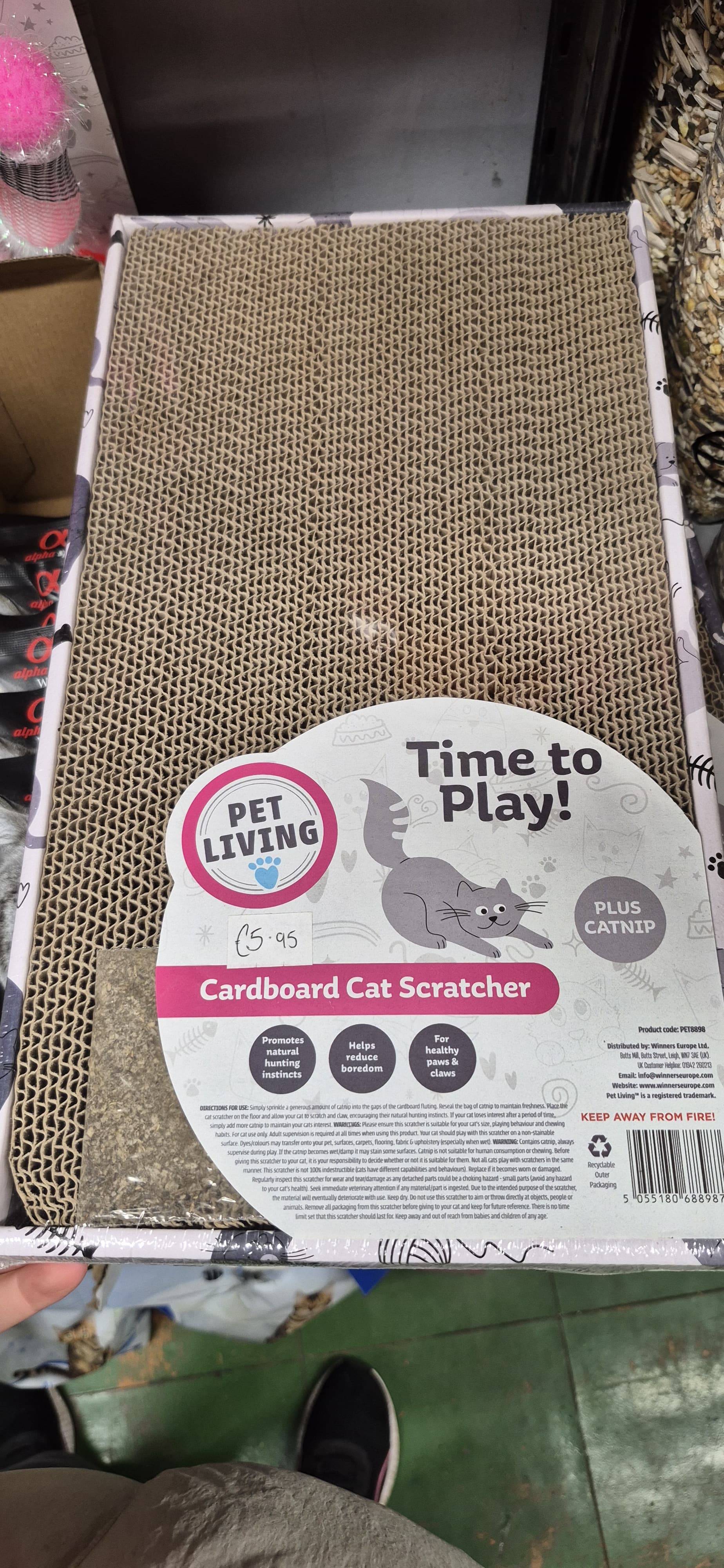 Cardboard Cat Scratcher